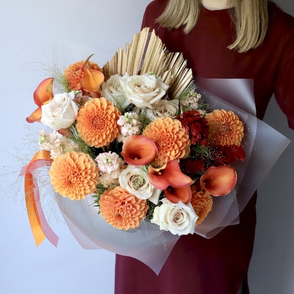 Signature bouquet "Leo" -  Размер M 