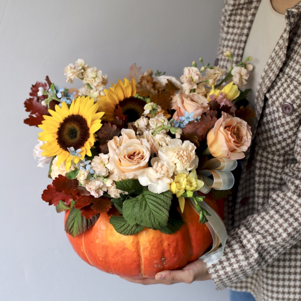 Bouquet in a pumpkin - Размер M