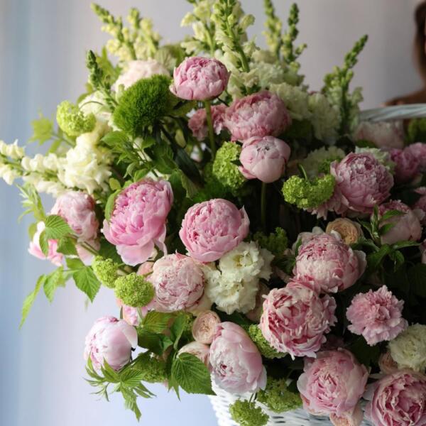 Pink Signature basket