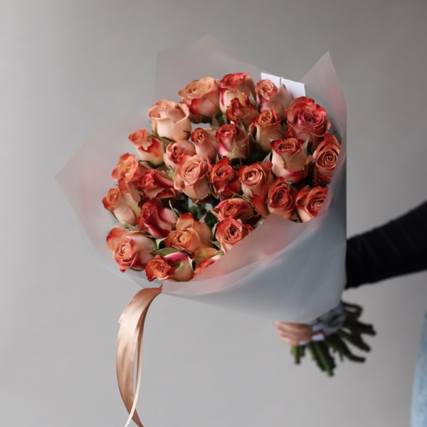 Cappuccino roses - 29 роз
