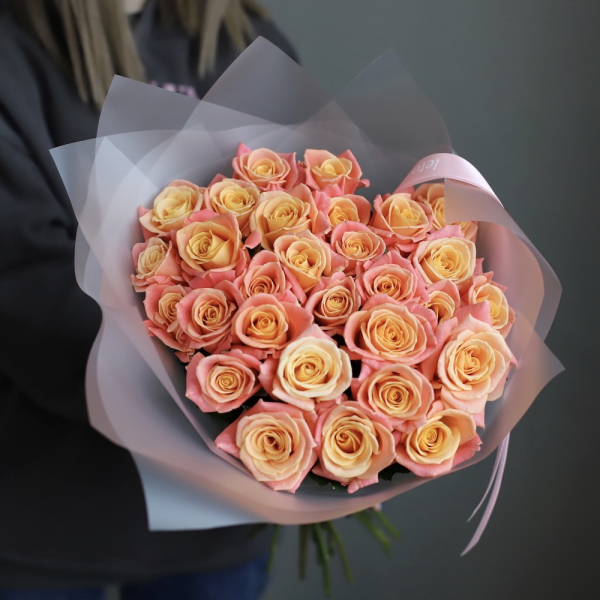 Piggy roses - 19 роз 