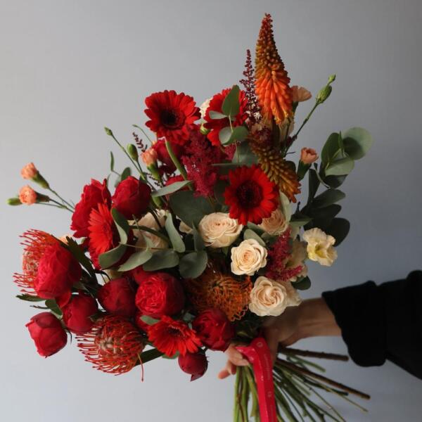 Surprise on a florist taste, bright - Размер M