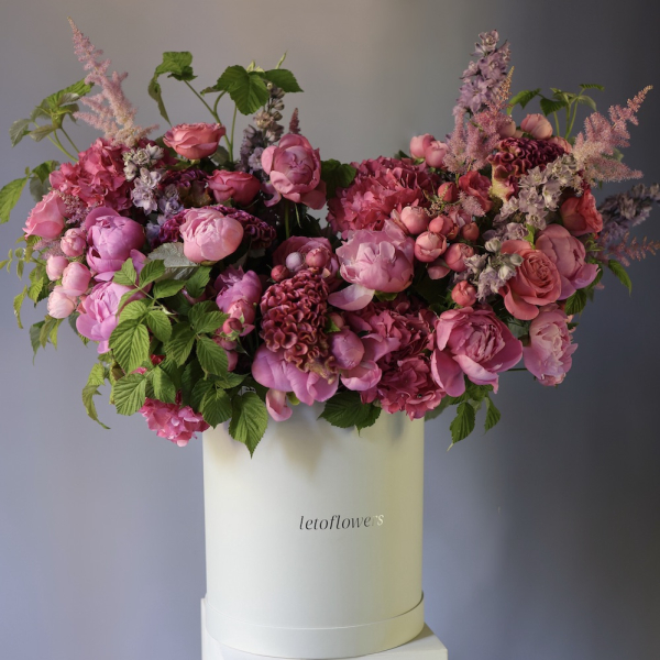 Berry signature hat box - Размер XL
