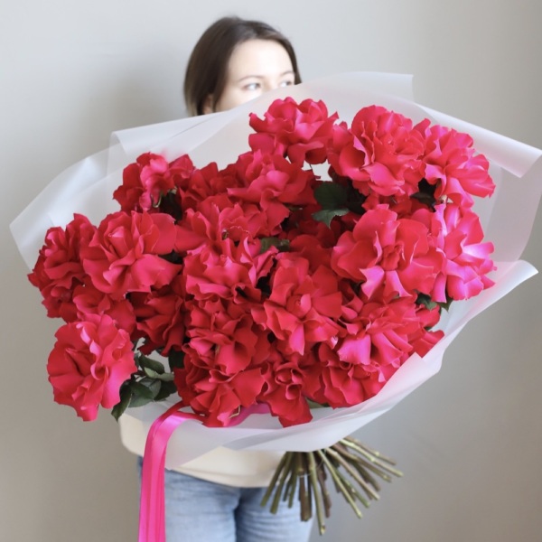 Bouquet of roses "Raspberry sherbet" - 35 роз