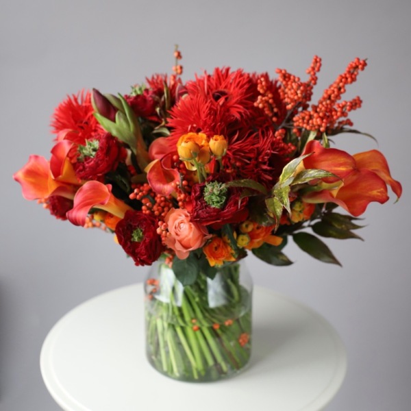 Red bouquet in a vase - Размер XL