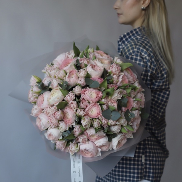 Ranunculus with Tulip - Размер XL