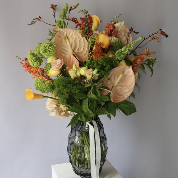 Peachy bouquet in a vase - Размер M 