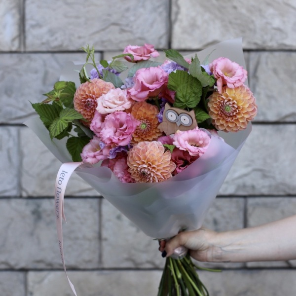 Bouquet "Scarlet Flower" - Размер M