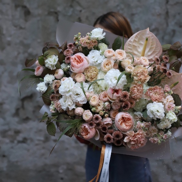 Peachy signature bouquet -  Размер L 