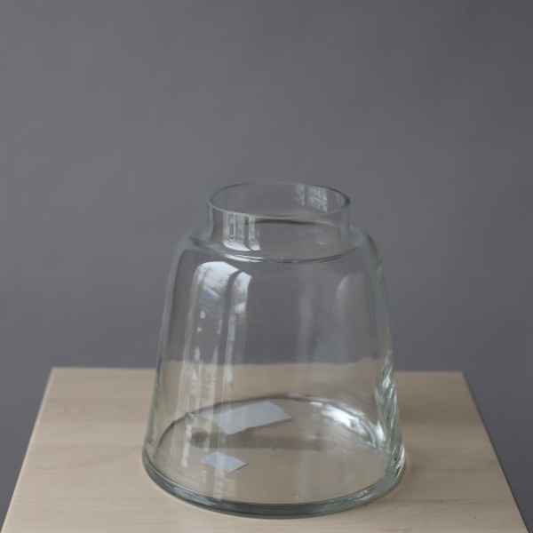 See-though vase, low 