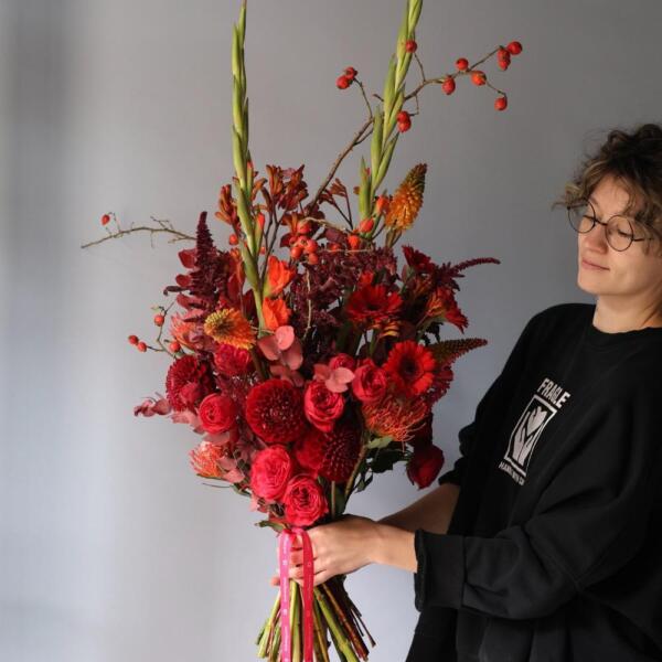 Signature bouquet Red Viburnum' - Размер M