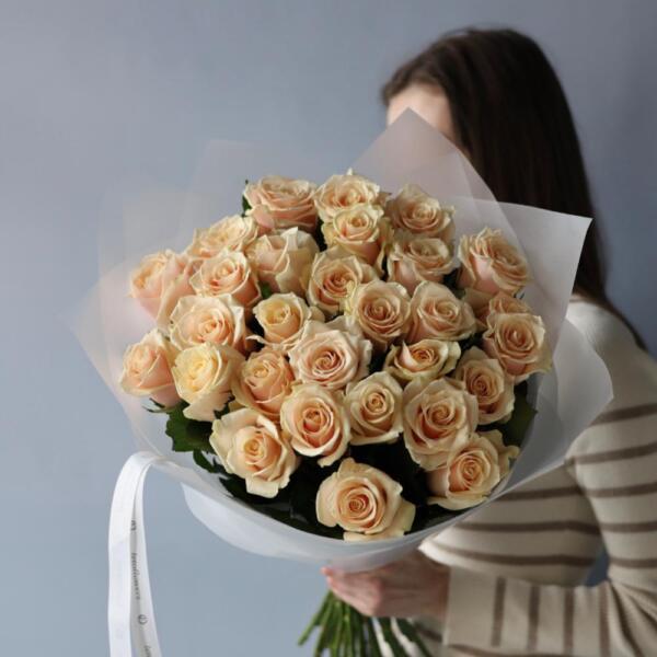 Creamy roses - 29 роз