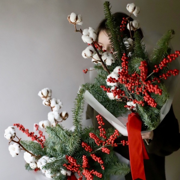 Interior composition 'Berries on the snow' - Размер S