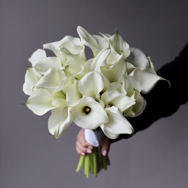 Bridal bouquet of Calla Lilies  - Размер M 