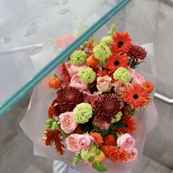 Signature bouquet October. So charming to the eye! - Размер L