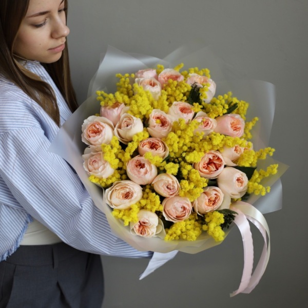 Mimosa with Garden Roses - Размер S 