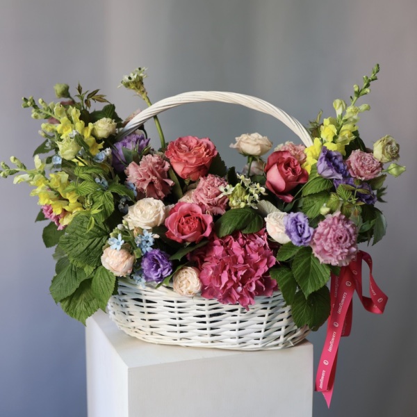Signature basket-surprise, bright -  Размер L 