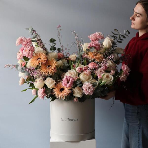 Pink signature hat box - Размер 2XL