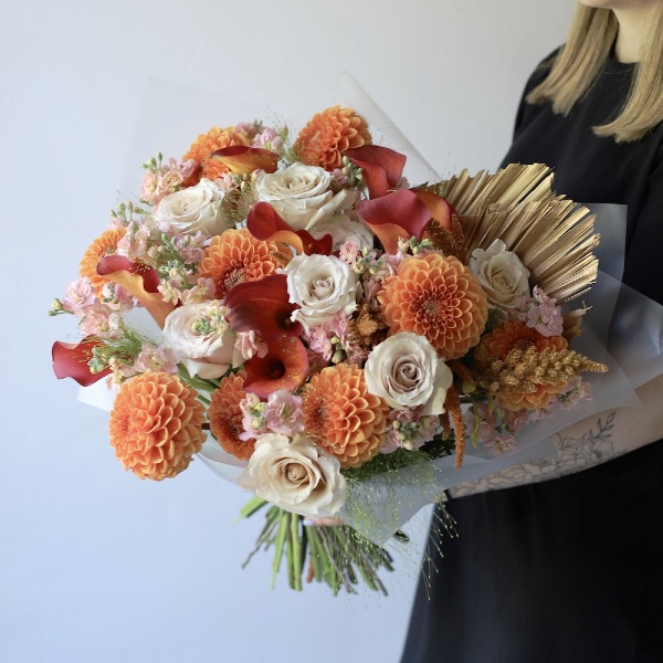 Signature bouquet "Leo" - Размер L