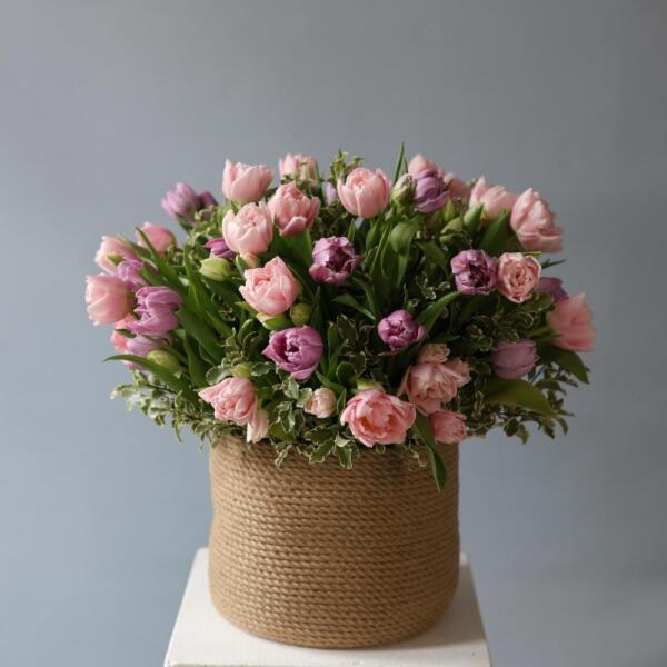 Tulips in a basket - Размер M