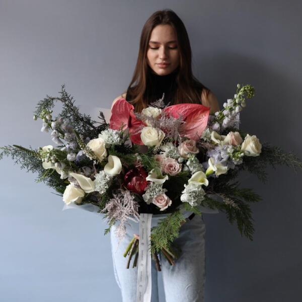 Signature bouquet "The Swan Princess" - Размер L