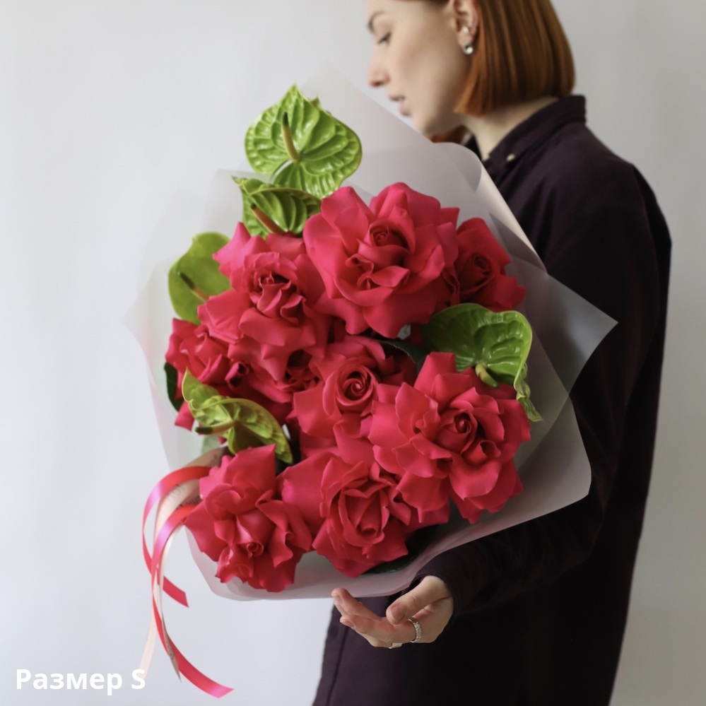 Roses with Anthuriums Roses with Anthuriums -  Размер S