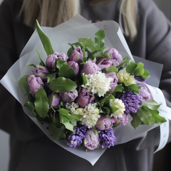 Tulips and Hyacinthus - Размер S c зеленью