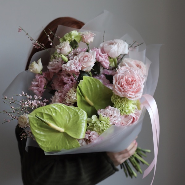 Spring signature bouquet - Размер M