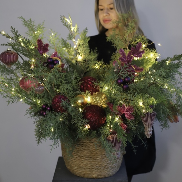 New Year basket 'Merlot' - Размер M