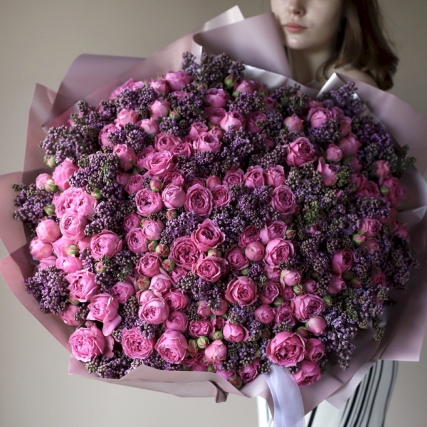 Spray Roses with Lilac, dark - Размер L