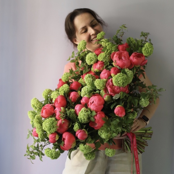 Peonies with Viburnum - Размер S