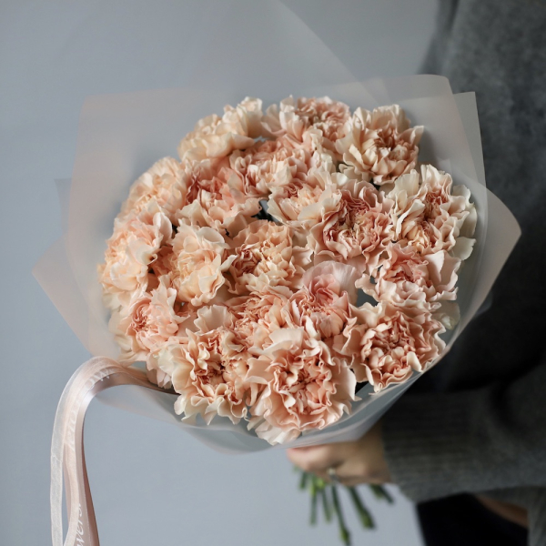 Peachy Carnations - 19 гвоздик 