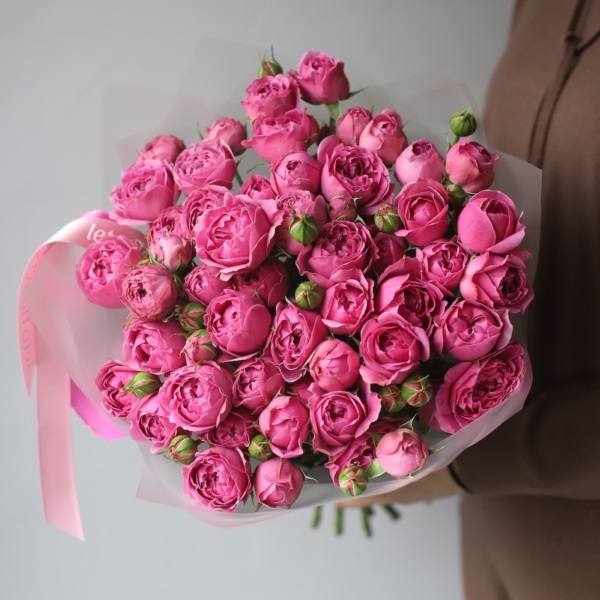 Misty Bubbles spray rose - 19 кустовых роз