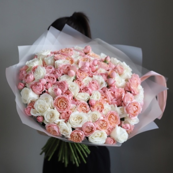 Garden roses with Spray garden roses - Размер M 