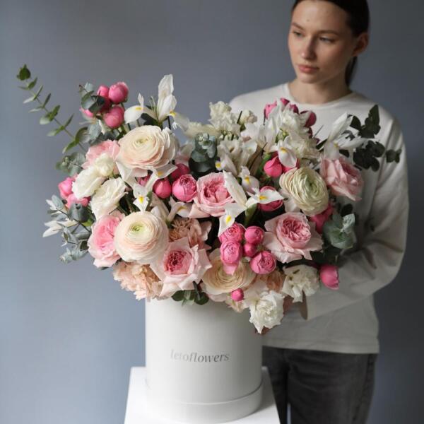 Pink signature hat box - Размер XL