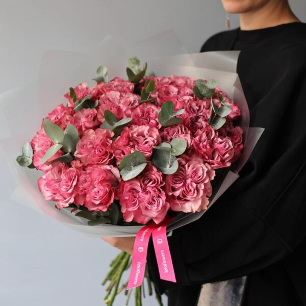 Country Blues Garden Roses - 25 роз с зеленью