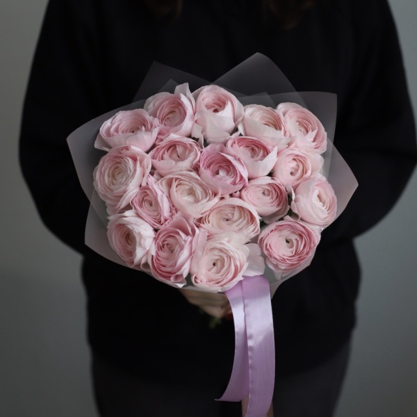 Light-Pink Ranunculus - 19 ранункулюсов