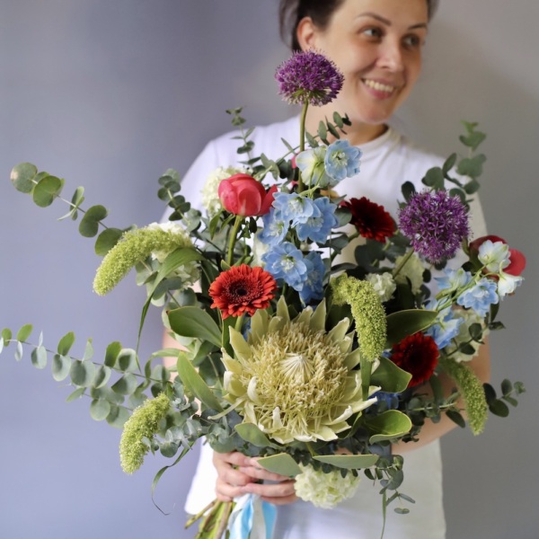 Flower subscription "Long-lasting" (4 deliveries) -  Размер M 