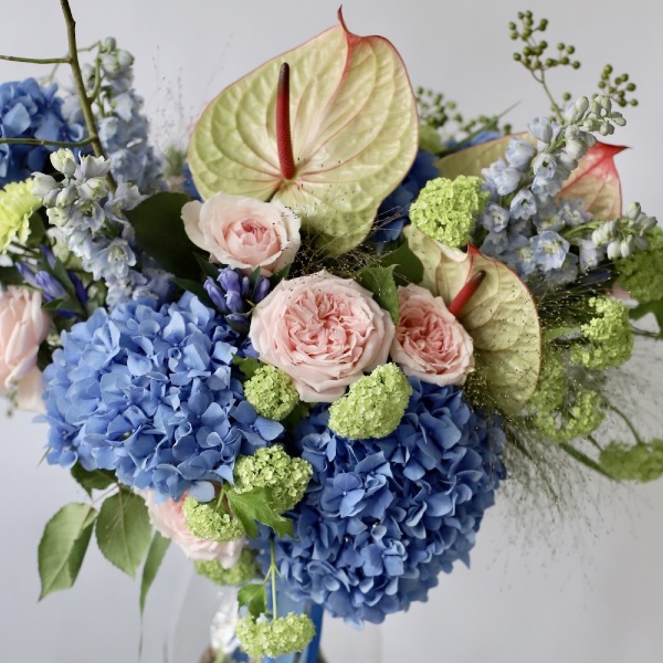 Watercolor bouquet in a vase - Размер L