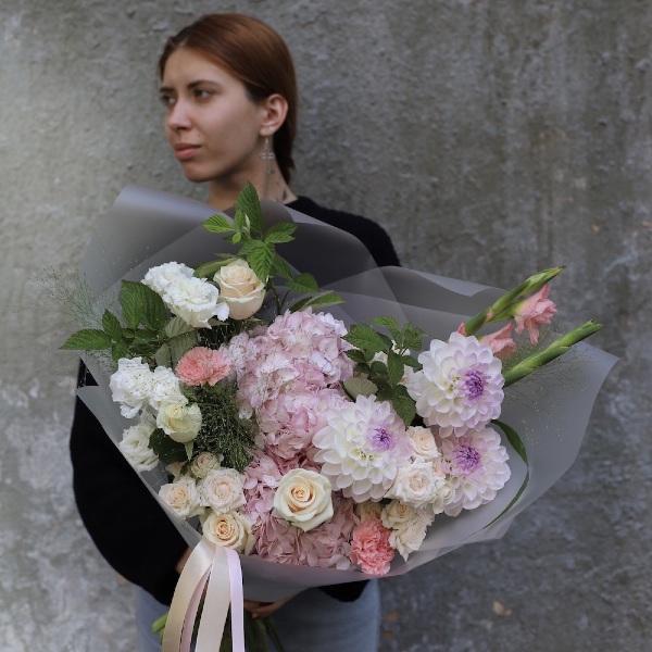 Surprise on a florist taste, light - Размер M