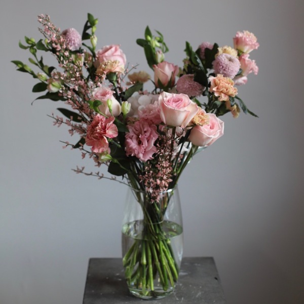 Flower subscription "In a vase" (4 deliveries) -  Размер L 