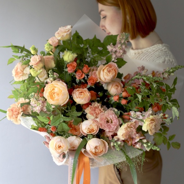 Peachy signature bouquet