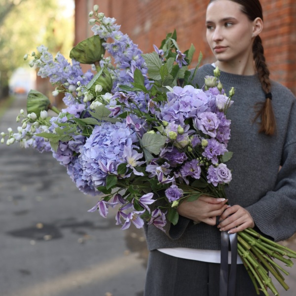 Signature bouquet 'Lavender Raf' - Размер M