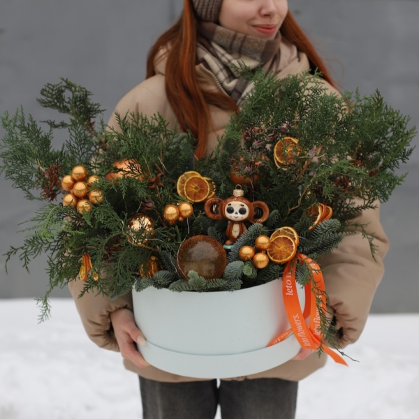 New Year box 'Cheburashka in Tangerines'