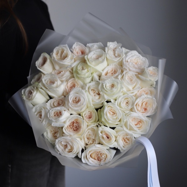 White Ohara Rose - 35 роз