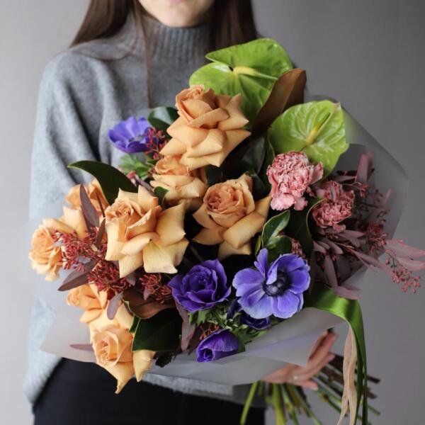 Signature bouquet "Capricorn" - Размер М