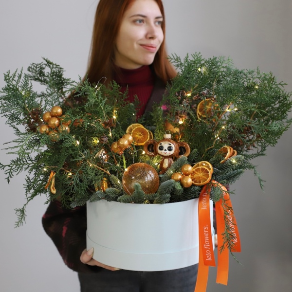 New Year box 'Cheburashka in Tangerines'