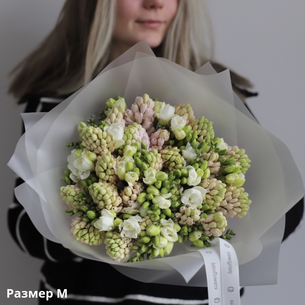 Hyacinthus with Freesia Hyacinthus with Freesia -  Размер M