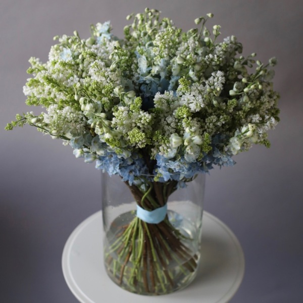 Lilac with Delphinium in a vase - Размер L 