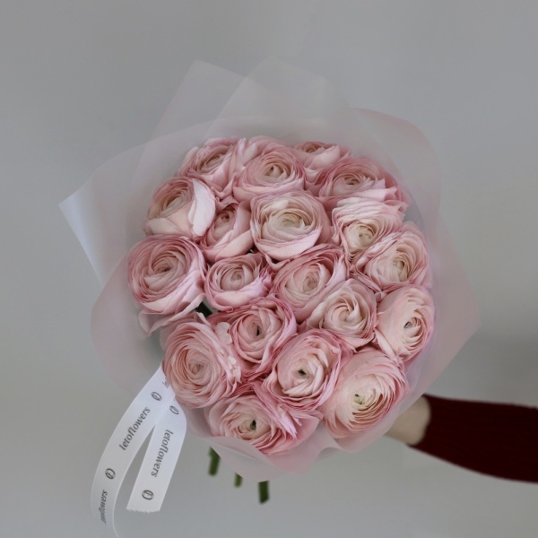 Light-Pink Ranunculus -  19 ранункулюсов 